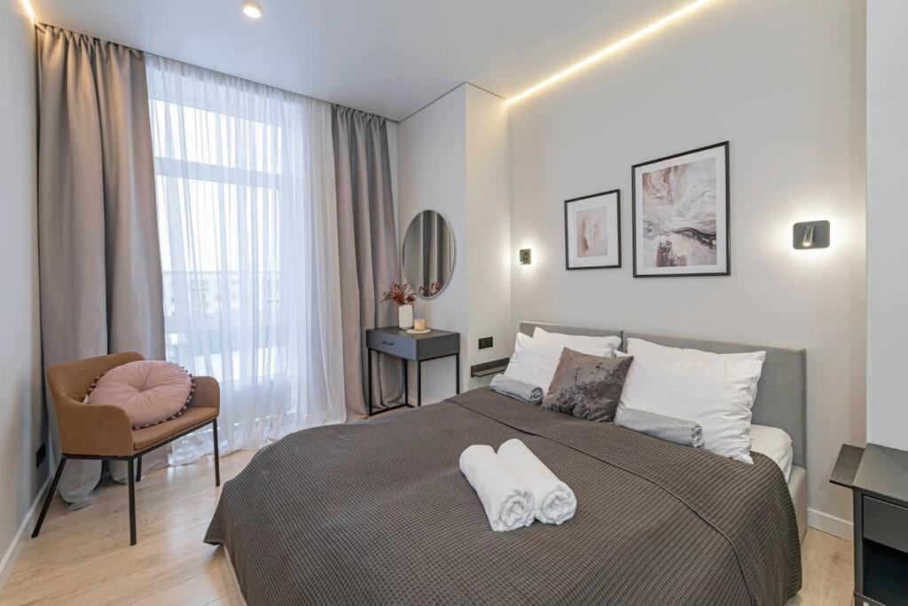 Lovely 1Bd Central Apartment By Hostlovers Kaunas Eksteriør billede