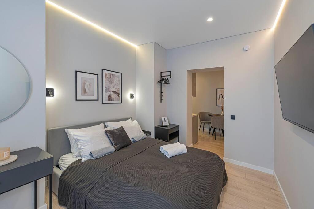 Lovely 1Bd Central Apartment By Hostlovers Kaunas Eksteriør billede